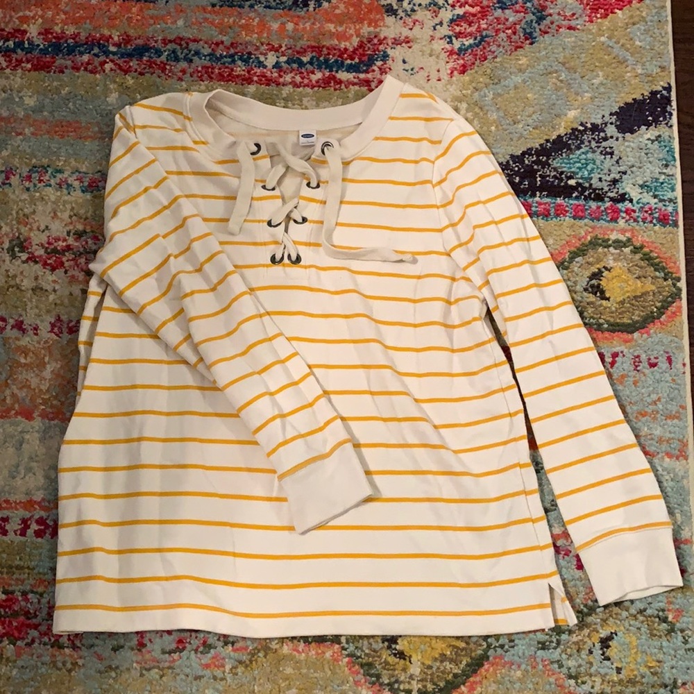 Old navy sweatshirt